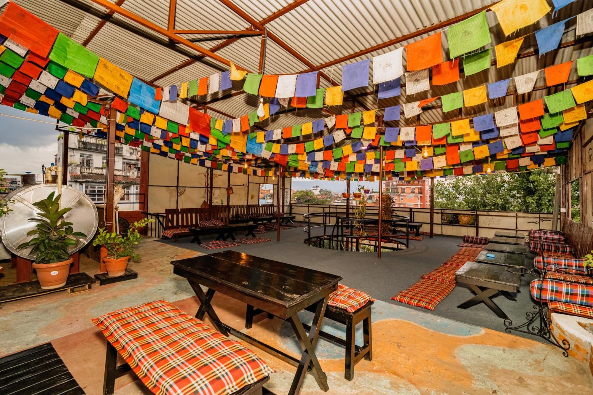 Rest Up Kathmandu Hostel Exterior foto