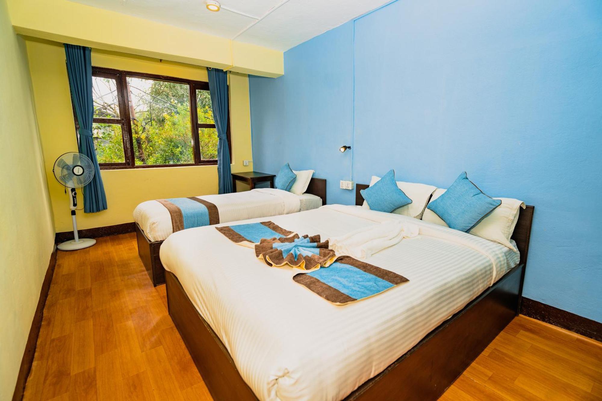 Rest Up Kathmandu Hostel Exterior foto